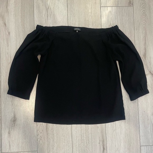 Babaton Aritzia Off Shoulder Blouse - Picture 4 of 12